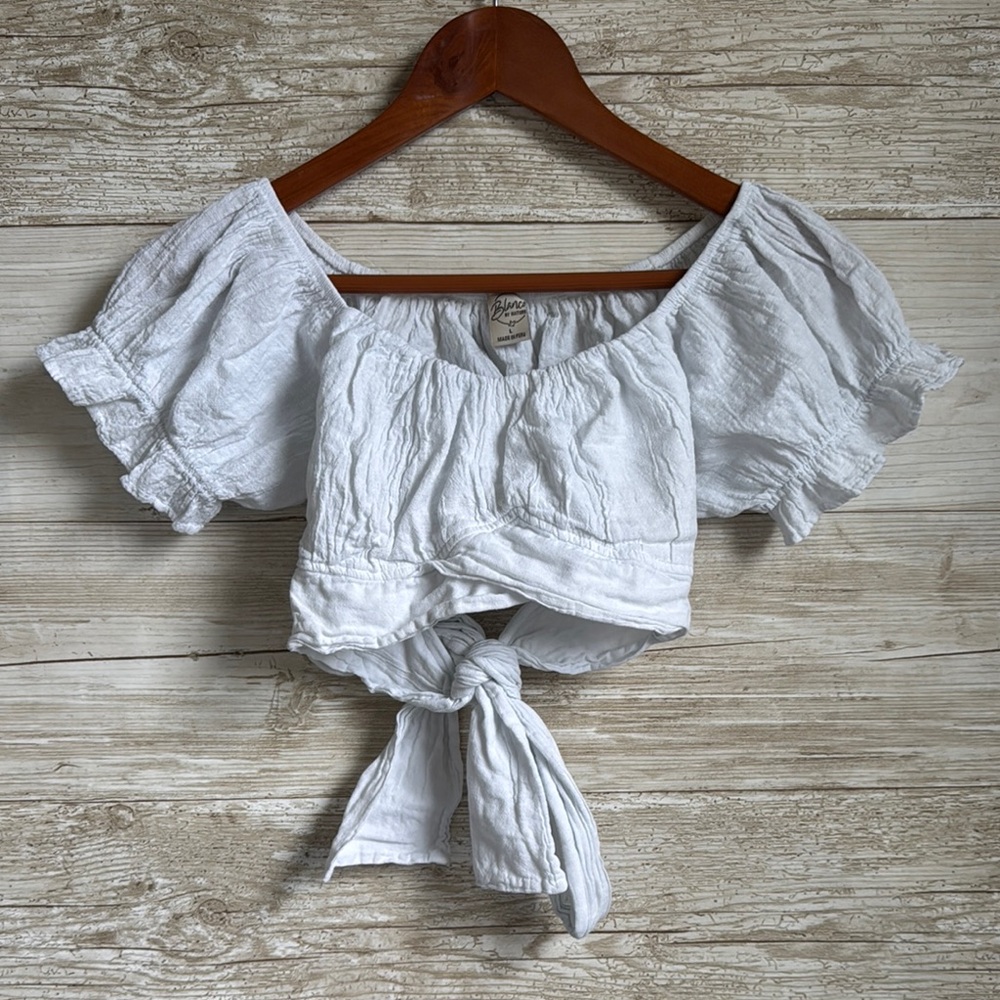 Blanco by Nature White Crop Top Size Large